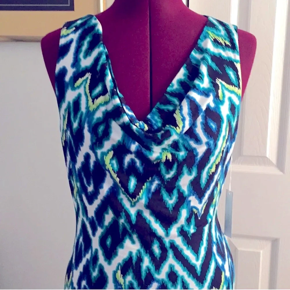 TART MID-LENGTH DRESS - Picture 1 of 3
